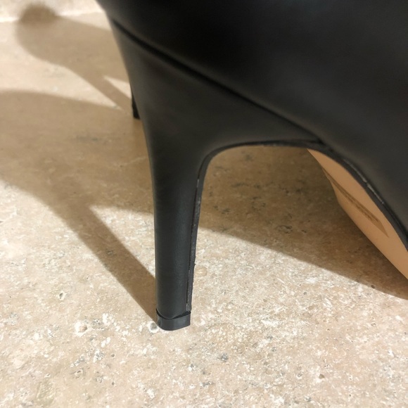 Size 7 - Picture 6 of 7